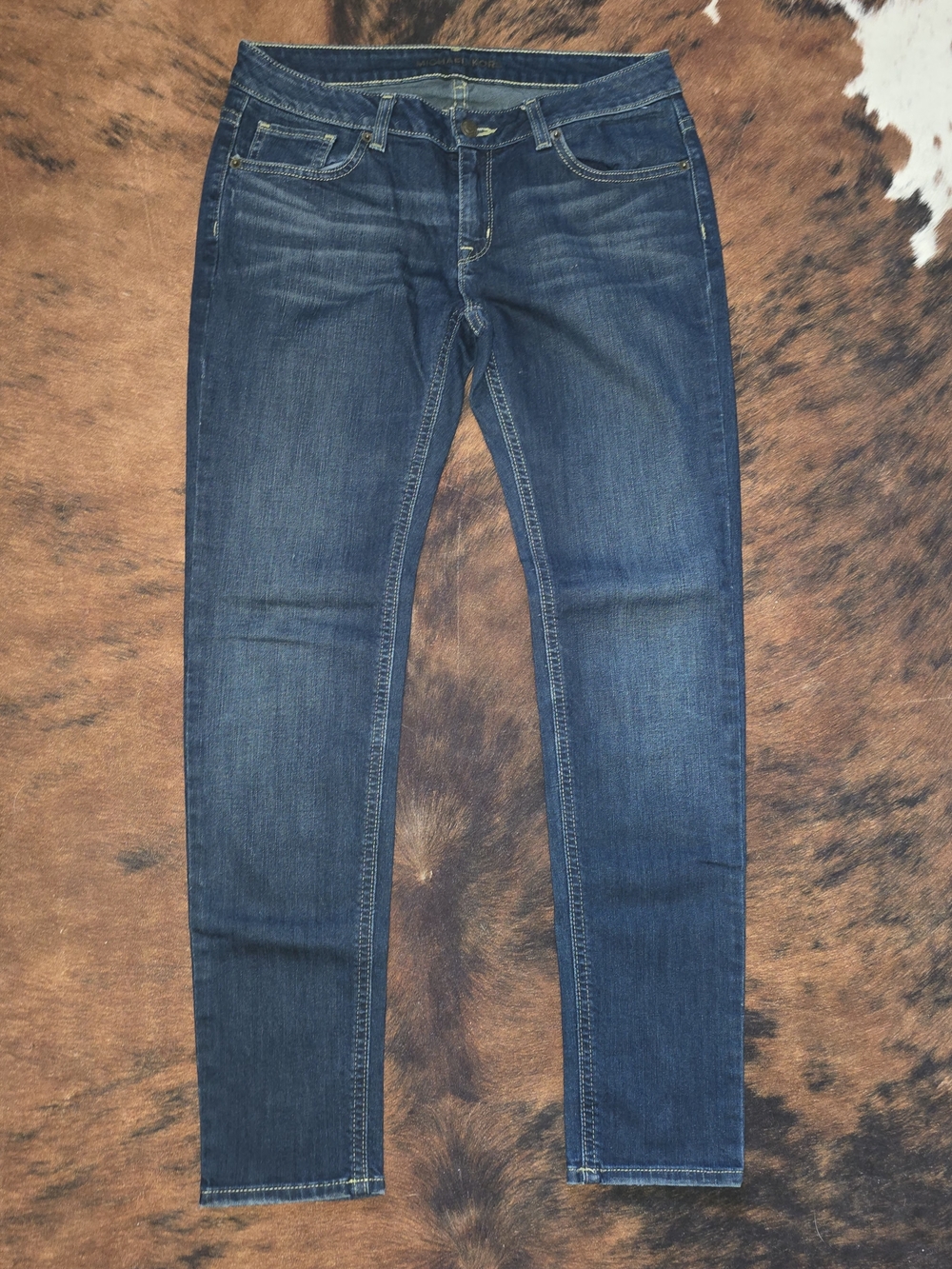 *Michael Kors Women’s Straight Leg Jeans in Dark Blue Denim Size 4